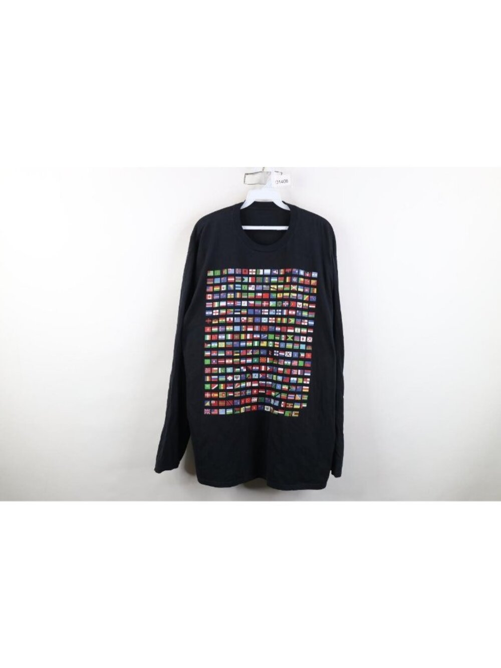 Vintage 90s Y2K World Flags T-Shirt Mens Size 2XL XXL Black Long Sleeve Faded